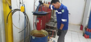 proses hydrotest tabung apar servvo 6 kg