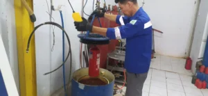 proses hydrotest tabung apar servvo 6 kg