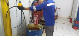 proses hydrotest tabung apar servvo 6 kg