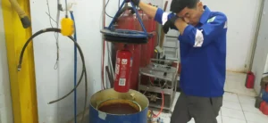 proses hydrotest tabung apar servvo 6 kg