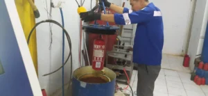 proses hydrotest tabung apar servvo 6 kg